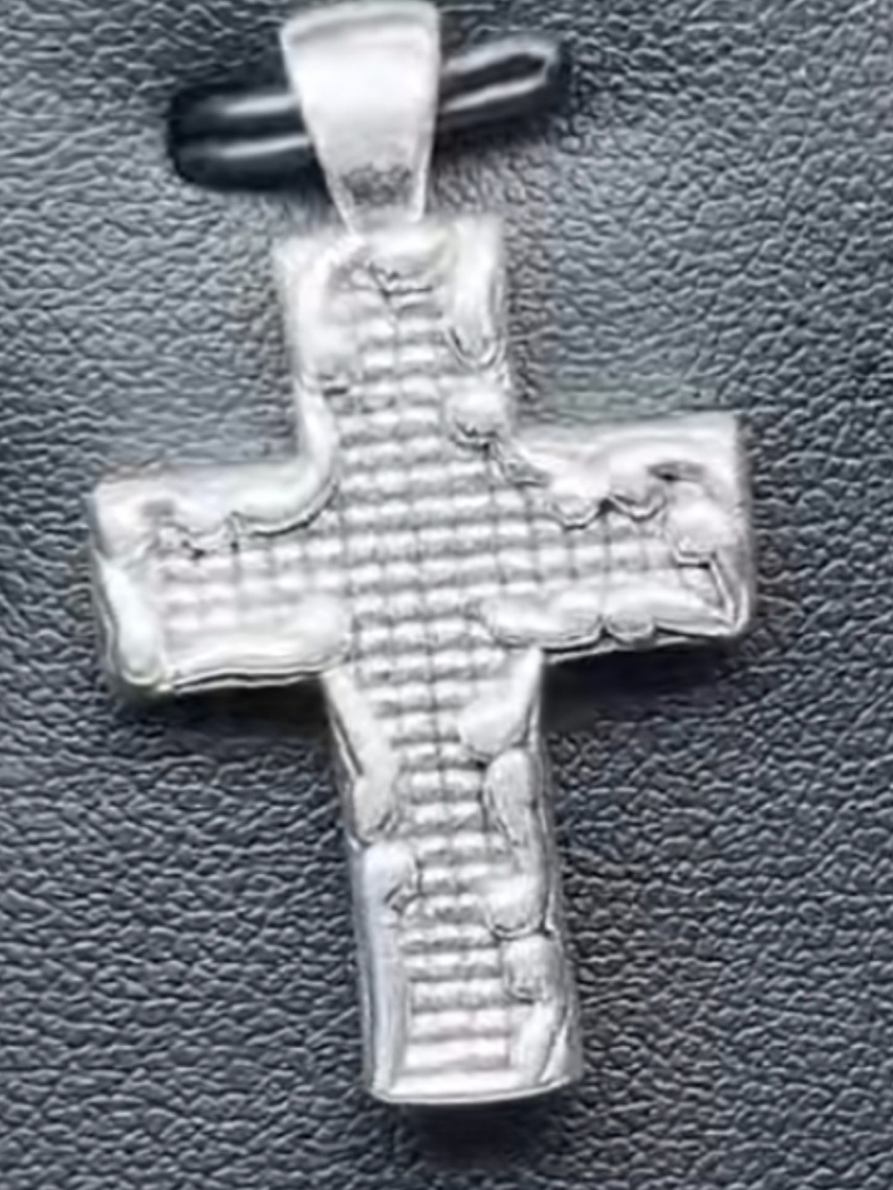 925 Sterling Silver Textured Cross Pendant - Silver long chain 26-28” NEW